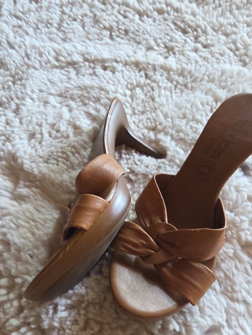 Cathy Jean Tan Knotted Leather Slide Mules - Picture 2 of 2